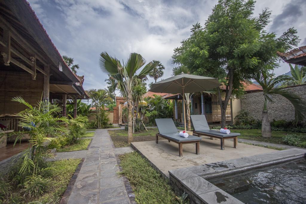 Global Royal Pemuteran Hotel Bagian luar foto