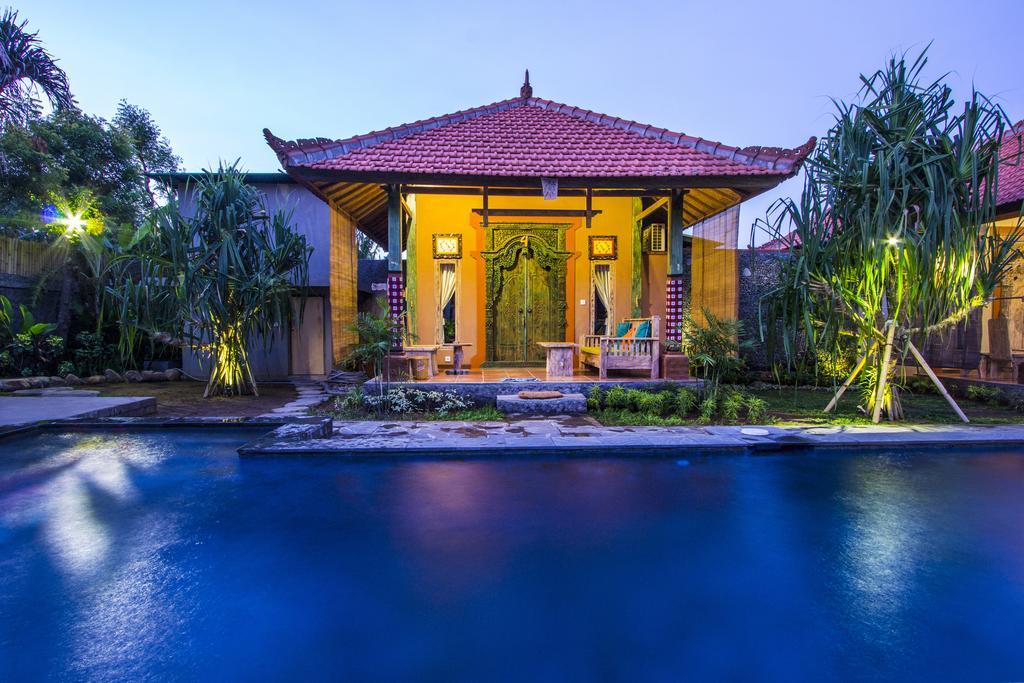 Global Royal Pemuteran Hotel Bagian luar foto