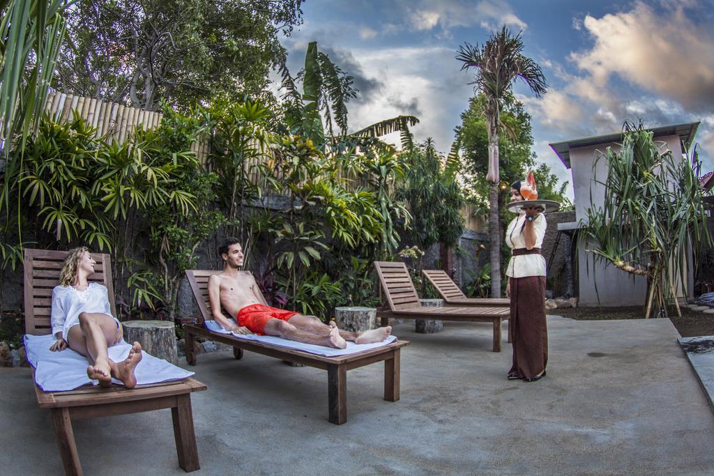 Global Royal Pemuteran Hotel Bagian luar foto